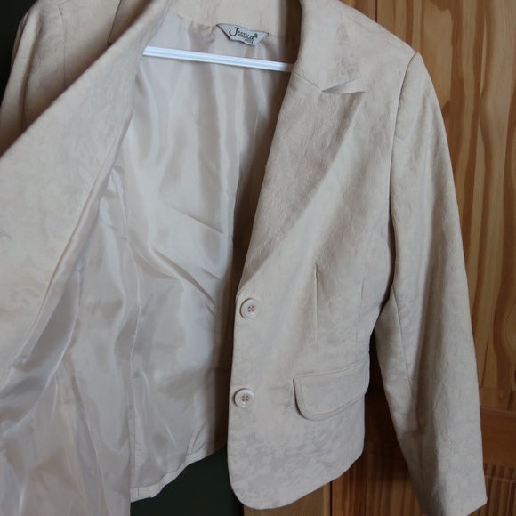 Jessica Petites Jacket and Skirt Set - Size 8P - Picture 5 of 10